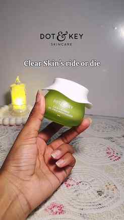 π Dot & Key π
Cica calming oil free moisturizer
Comment