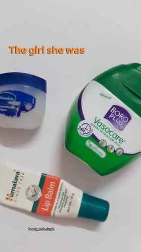 The girl she was vs the girl she is now ✨️🌸💅

(Lip balm pa