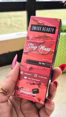 @officialswissbeauty Stay Maxx Lip Crayon
One swipe and I'm