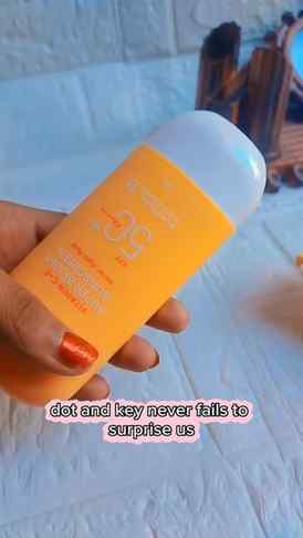 My favourite sunscreen that gives relief in summer days ✨
#
