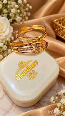 Beautiful Bangles 😍😍🌷💗#viralsong #virałreels @beautyhack