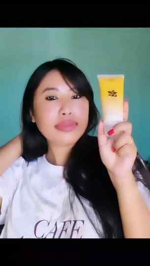 Dull Skin?? Not anymore...
Using Golden Aura Brightening sc