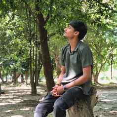 Finding my .....

#selfpotrait #potrait #explorepage✨ #fypシ❤