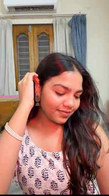 Traditional GRWM 🌸🪷
.
.
.
.
.
.
{grwm,desi grwm, day in my