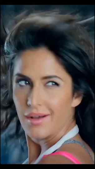 Kamli | Dhoom 3 (2013) | Katrina Kaif ❤️🔥
“Kamli” is one