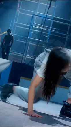 Kamli | Dhoom 3 (2013) | Katrina Kaif ❤️🔥
“Kamli” is one