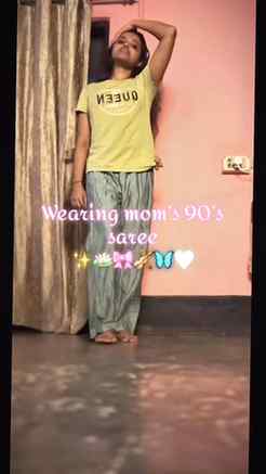 Mom’s 90’s saree ✨🤍

#fyp #trendingreels #explore #transiti