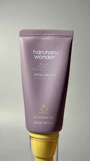 Shield your skin daily ☀️ SPF50+ for glow that stays.
@haruh