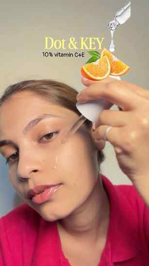 The best Vitamin-C serum out there!!
@dotandkey.skincare 

[