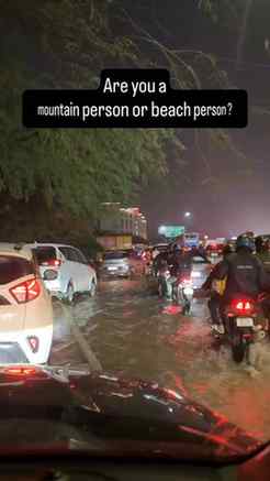 Beach person 🏖️ 
Mountain person 🌄 

Gurgaon person, my br