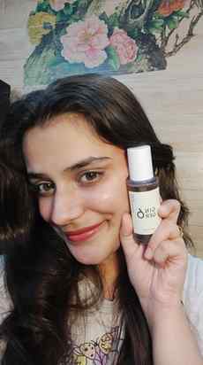 Get yours at : @glowandbeam_in 💗

Ginger 6 white snow serum