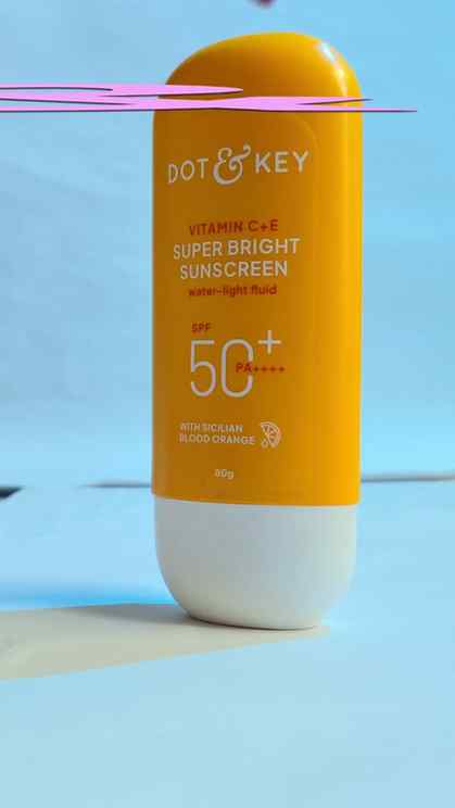 Vitamin C + SPF = my everyday glow combo 🍊☀️✨
This sunscree