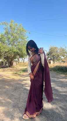 Chamak challo chen chabeli...
#hetvi 
#chamakchallo❤️