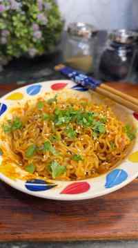 Check caption for detailed Korean Maggie noodles 

Food crea