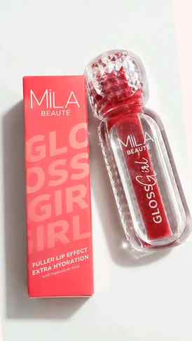 Gloss girl Mila Beaute lipgloss @officialmilabeaute
(Lipgl
