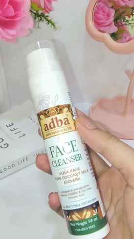 Perfect cleanser for sensitive skin ✨
@adba.skinhealth
#fa
