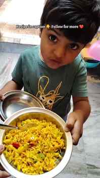 ✨ Evening Snack Special – Muri Pulao ✨
📝 Ingredients: • 4