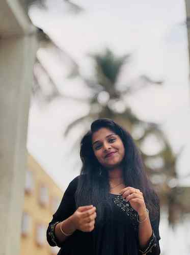 Own your glow.🍃
.
.
📸@martin.paul_
@dhe.abhi_ @esoteric