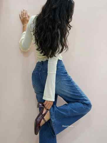 My camera roll said 'post it'🙂↔️
Faceless pose ideas, out