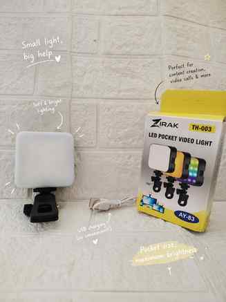 Small light, big difference ✨💡
My little content-creation e