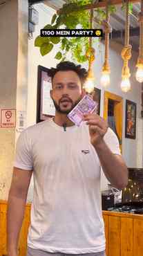 Ab Sirf ₹100 Rupees Mai Party Hogi 🥰🍔

#foodlovers #godhra
