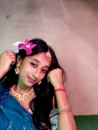 Savari hogyi me❤️🫠✨
#instagram #radhakrishna #trending #exp