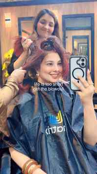 Salon-style hair, right at @glo.lab ! ✨💨
Smooth, bouncy, an