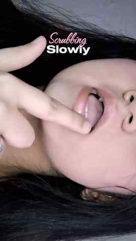Definitely worth it! 🎀😗 
.
.
.
.
.
.
.
[lipcare , lipcarer