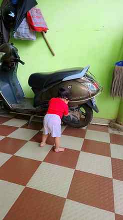 “Madam ko ghar ki har cheez explore karni hai 😂🥹❤️
Chhoti