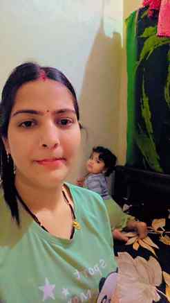 "Kuch moments camera mein nahi, seedha dil mein save ho jaat