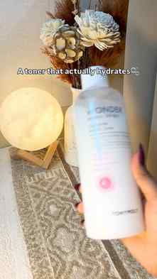 A little skincare moment with the TONYMOLY Ceramide Mochi To