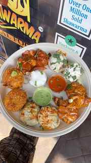 Momo platter😍
:
Follow @eatwithjyotii
:
(Momo Platter, Mom