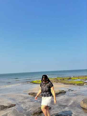 🌊🌊🌊🌦️

beach therapy, coastal life, waves & calm, nature