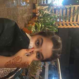 Mehndi on my hands, magic in my eyes. 🤎🧿✨️