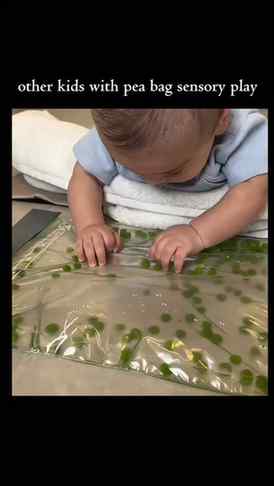 🔥 Other babies with a pea sensory bag: carefully exploring,