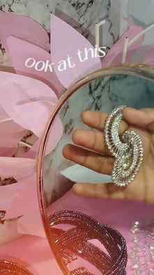 If you love aesthetic jewellery and cute accessories, this c