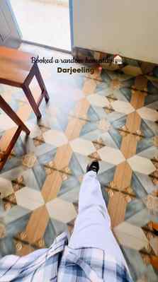 Booked a random homestay 🏠
Darjeeling 📍

#darjeeling_diari