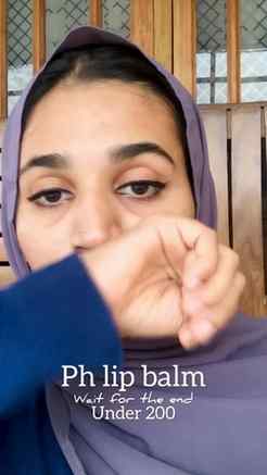 Comment ‘Lipbalm’

Lip care, lipbalm, ph lipbalm, tint lipba