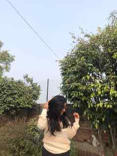 🤍
#pose #photo #farmhouse #gaaon #outfit
