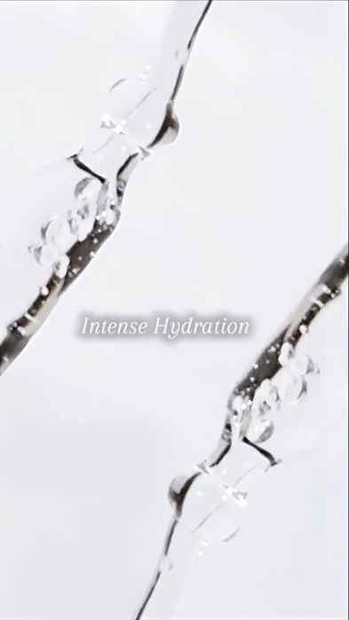 The kind of hydration you don’t skip.
Slow, weightless, and 