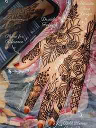 Pretty patterns, prettier moments 🌷
. Mehendi bookings open