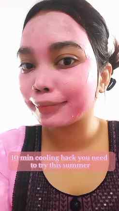 This pink clay mask gives an instant cooling and calming eff