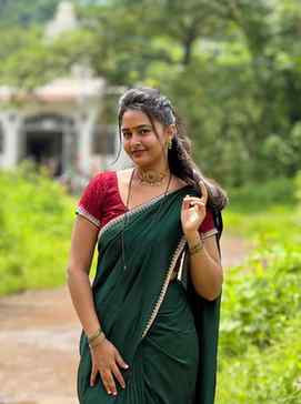 The saree did what it had to do ❤️💚
.
#saree #maharashtra #