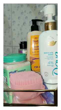 My weekly shower routine to smell good and feel fresh😍⭐
C