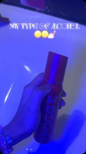 My alcohol💅🏻
.
.
.
.##fypppppppppppppppppppppppppppppppppp