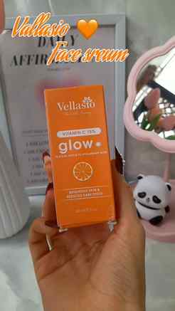 ✨ Vellasio Face Serum feels lightweight and absorbs quickly 