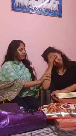 POV: That one mohalle ki "Ladaku Aunty" ke bete ki shadiii
