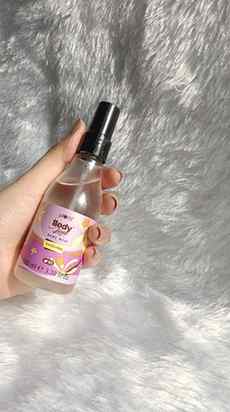 ✨ Vanilla vibes in a bottle! 🤍🌸
The Plum BodyLovin’ Vanill
