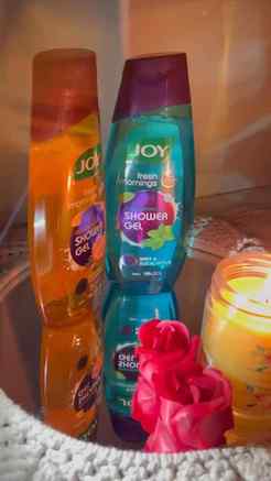 Comment for link🔗
This shower gel gently cleanses the skin