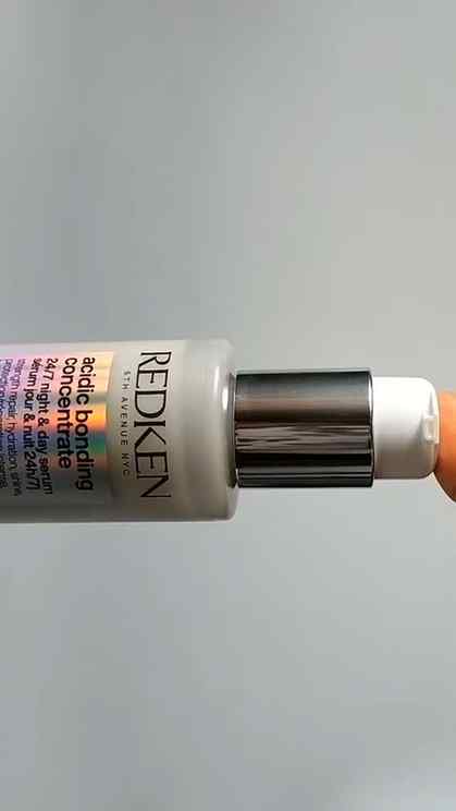 Redken Acidic Bonding Concentrate 24/7 Night & Day Serum
@r